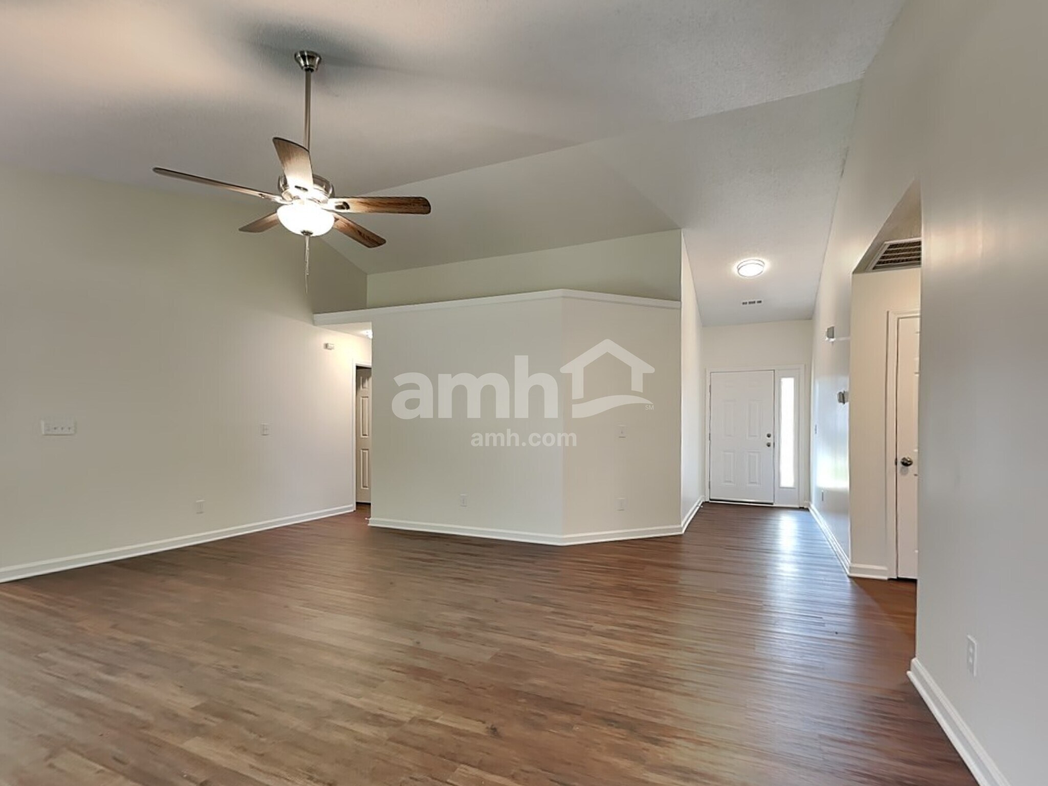 Building Photo - 595 River Glen Ct