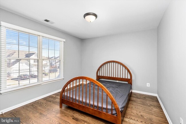 Building Photo - 5 Trewbridge Ct