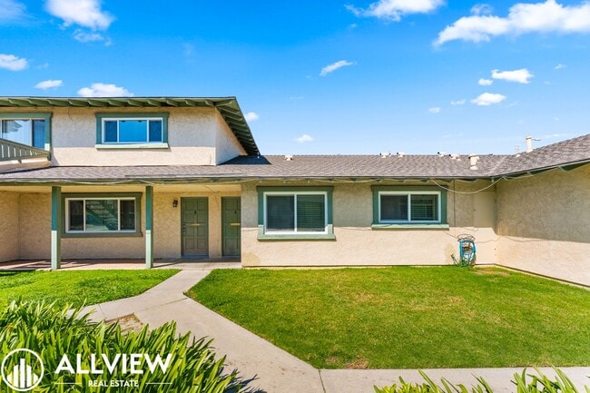 Building Photo - 16651 Tunstall Ln