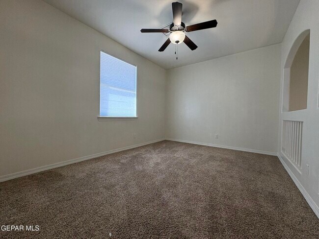 Building Photo - 12220 Branell Ln