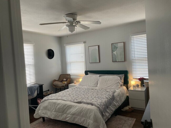 Building Photo - Pre-Leasing for July 2025!