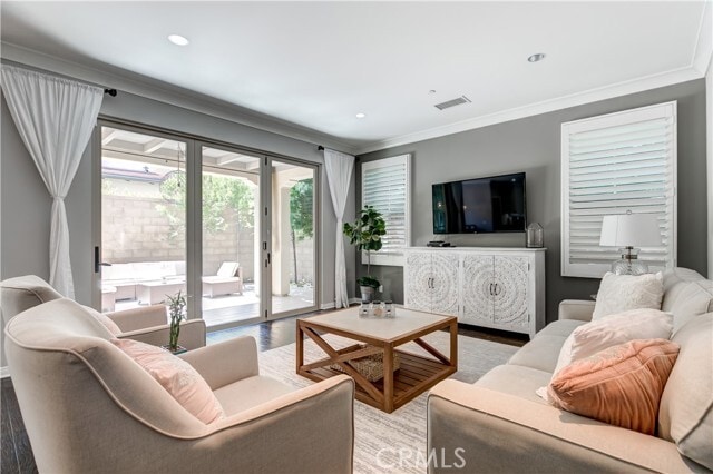 Building Photo - 72 Cherry Tree