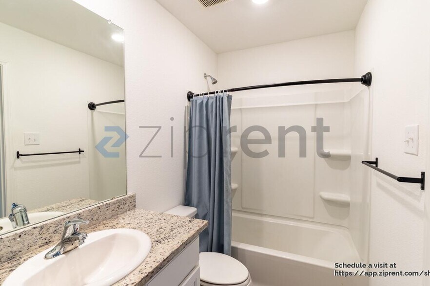 Building Photo - 366 Fairlawn Wy