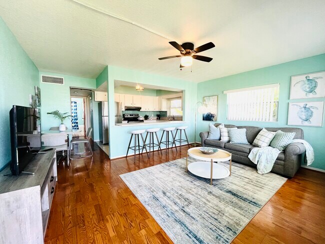 Building Photo - 515 129th Ave E