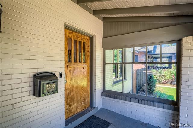 Building Photo - 2305 Hudson St