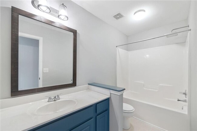Building Photo - 544 Georgia Way