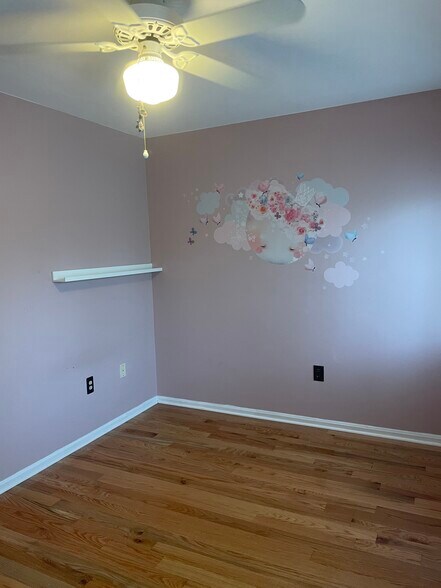 Building Photo - 18207 Leman Lake Dr