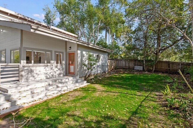 Building Photo - RARELY AVAILABLE: MONTECITO  UNION SCHOOL ...