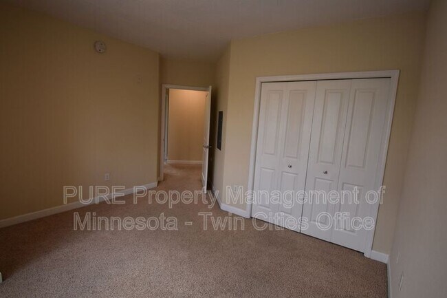 Building Photo - 1155 Ford Rd