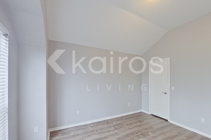 Building Photo - 1421 Asher St