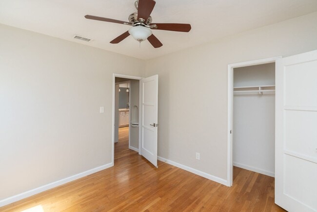 Building Photo - 3 Bedroom Home with Solar in Bay Park