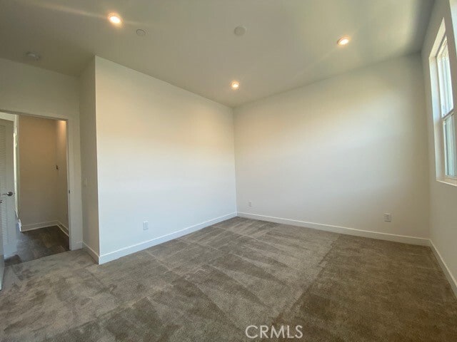 Building Photo - 1411 W Cara Dr