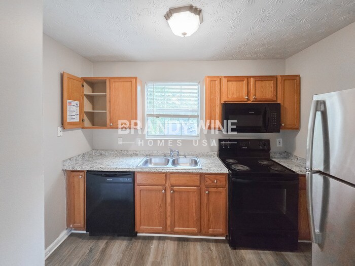 Building Photo - 3416 Homeward Trail