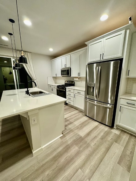 Building Photo - 6750 Skipper Ln SE