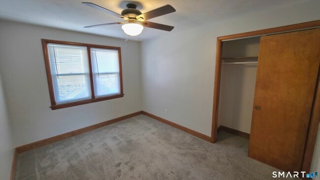 Building Photo - 32 Post St