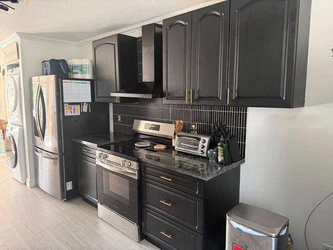 Building Photo - 5155 NW 87th Terrace