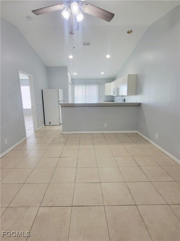 Building Photo - 5144 Bristo St