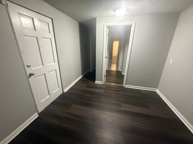 Building Photo - 4731 E Castlewood Dr