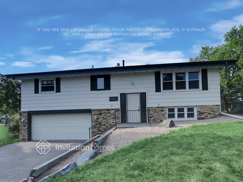 Primary Photo - 8617 50th Ave N