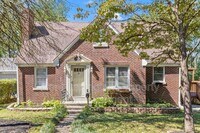 Building Photo - 147 Westgate Dr