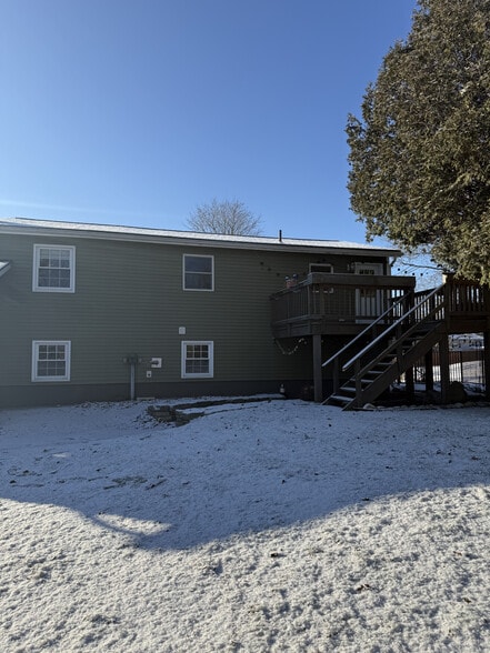 Building Photo - 15 Emeritus St