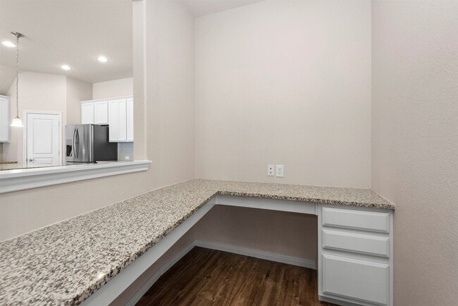 Building Photo - 15706 Summer Maple Trl