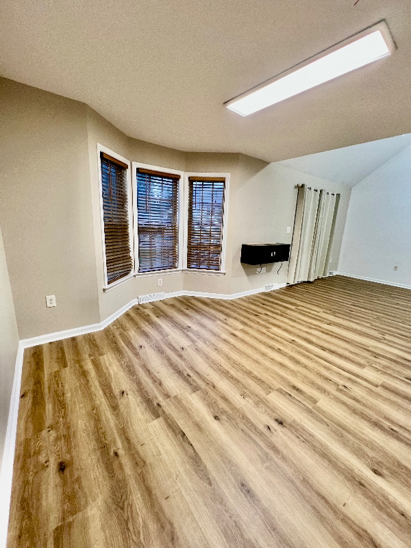 Building Photo - 24 Pennridge Ave