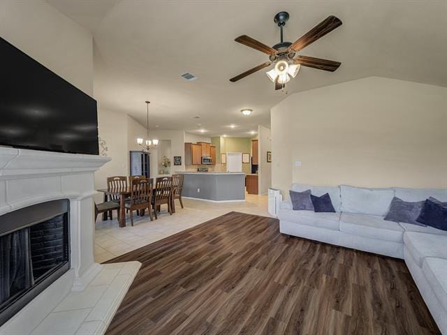 Building Photo - 1440 Bateman Ln