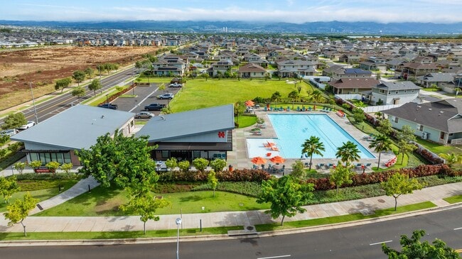 Building Photo - Modern Townhome Living in Ho’opili