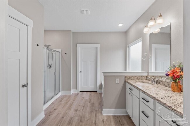 Building Photo - 10992 Coues Dr