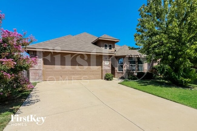 Building Photo - 500 Stone Crossing Ln