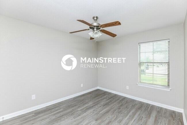 Building Photo - 3 Bedroom Pet-Friendly Home in Fort Worth,...