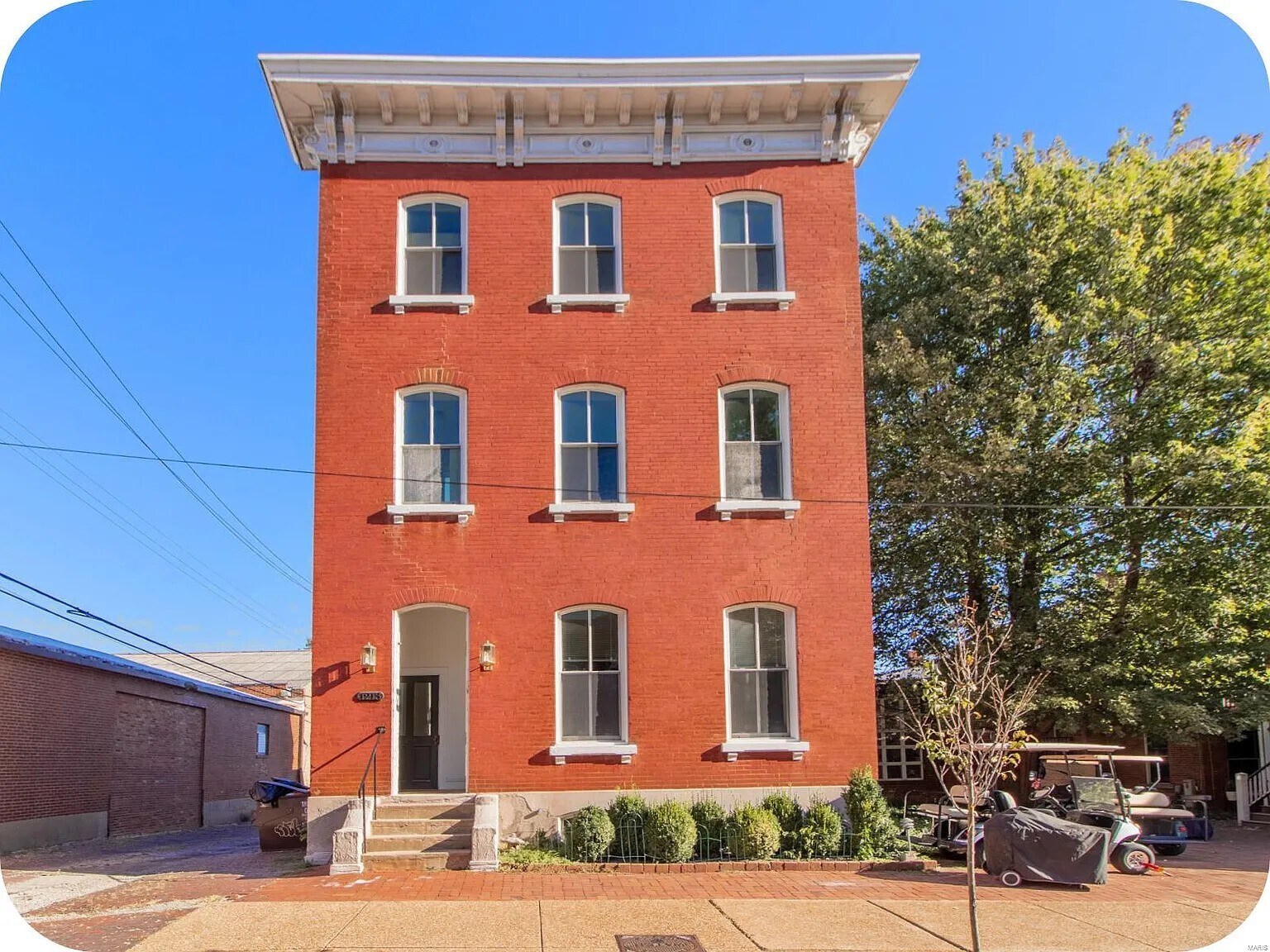 Building Photo - 1213 Shenandoah Ave