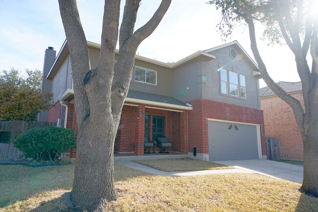 Building Photo - Gorgeous Schertz Home with an In-Ground Po...