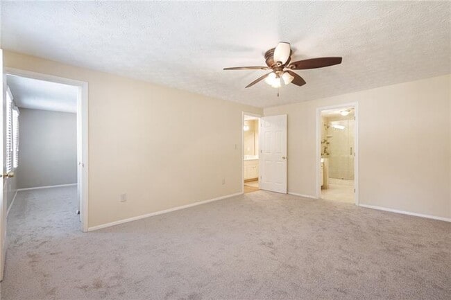 Building Photo - 140 Roswell Farms Ct