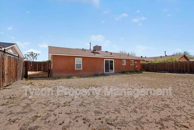 Building Photo - 1225 Del Mastro Dr SW