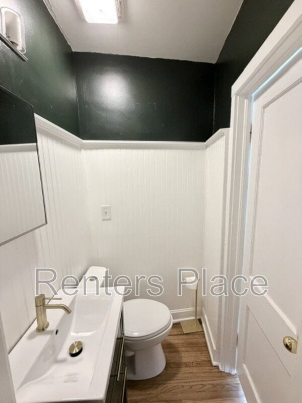 Building Photo - 1531 S Gary Pl