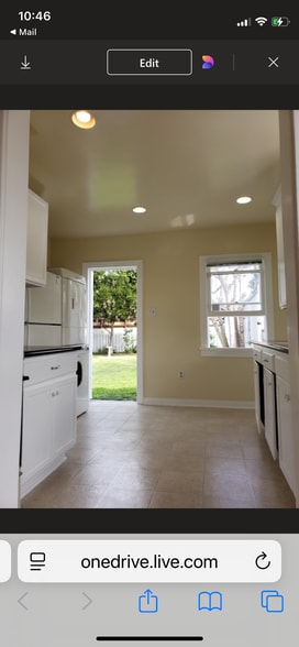 Building Photo - 3938 Tivoli Ave