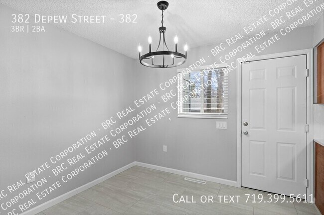 Building Photo - 382 Depew St