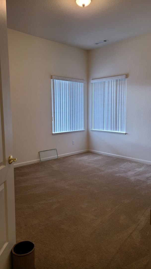 Building Photo - Luxury 5bed/3ba Rental in Spanish Springs ...