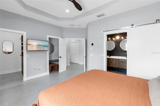 Building Photo - 5617 Whitehead St