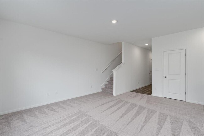 Building Photo - 109 Blackbear Dr