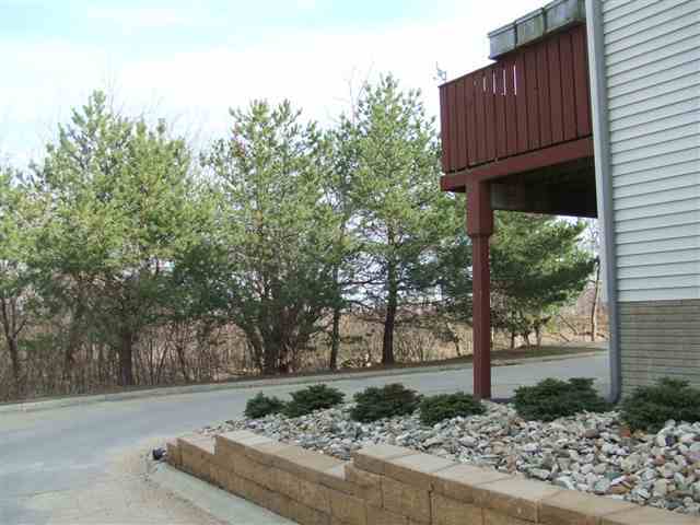 Building Photo - 236 Westside Dr