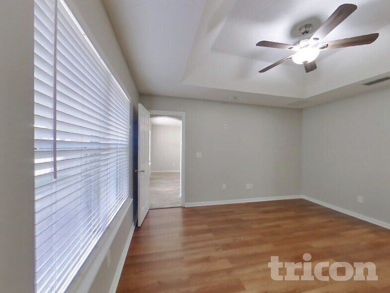 Building Photo - 96043 Starlight Ln