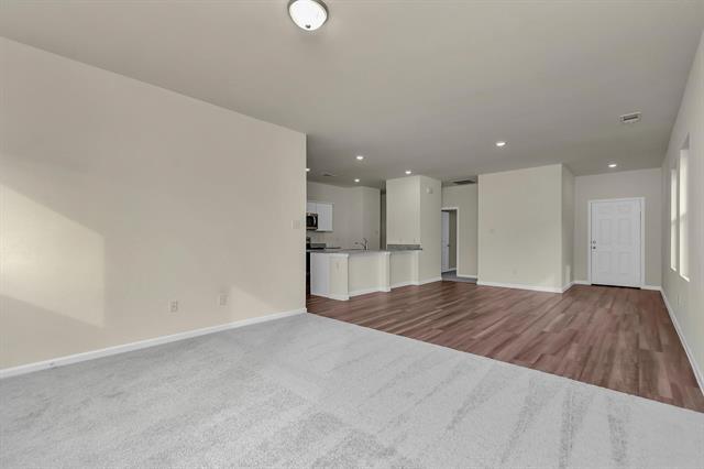 Building Photo - 1617 Escondido Dr