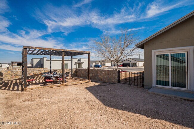 Building Photo - 5017 Joe Castillo St