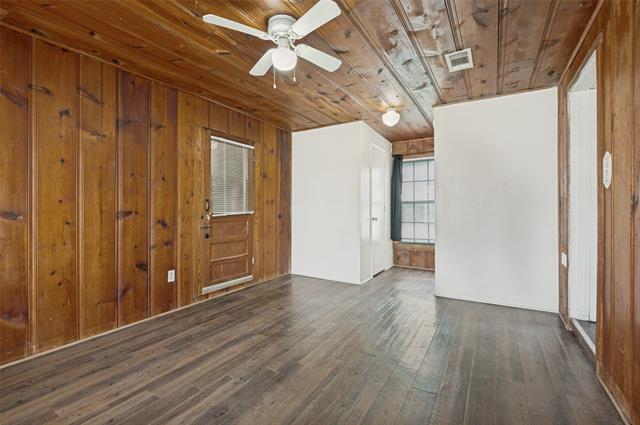 Building Photo - 1106 Jackson St
