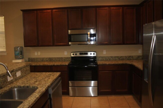 Building Photo - 13231 Overstreet Rd