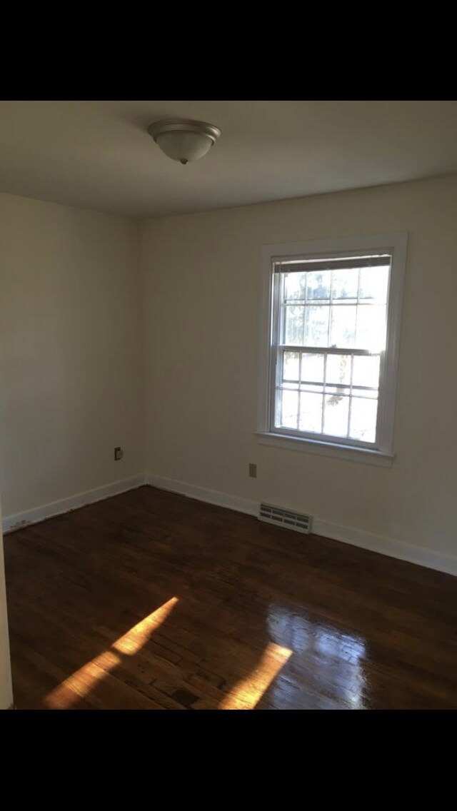 Building Photo - 7366 Penrith Dr