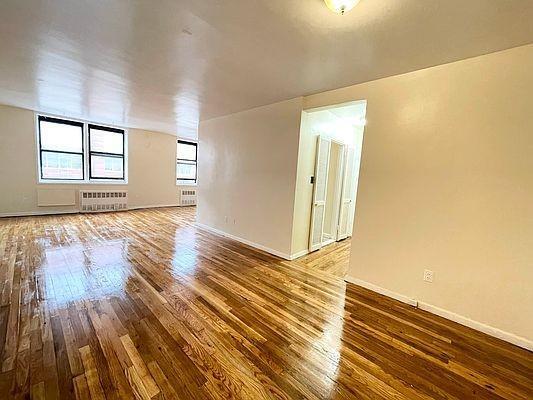 Primary Photo - 1 bedroom in Bronx NY 10463